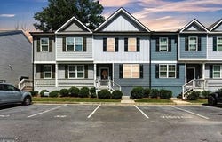 2832 Saratoga Lake View, Decatur, GA 30034
