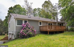 166 LAKE HOLIDAY ROAD, CROSS JUNCTION, VA 22625