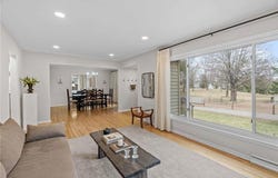 8508 Waters Edge Drive, Chanhassen, MN 55317