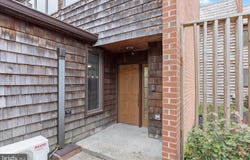 110 OLD CROSSING DR, BALTIMORE, MD 21208