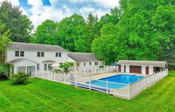 1159 Woodsboro Farms, Webster, NY 14580