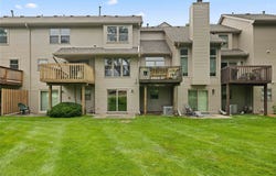 1070 50th Street unit: 5C, West Des Moines, IA 50266