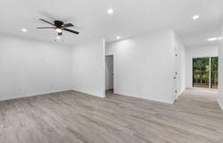 804 Iris Ave, Crane, MO 65633