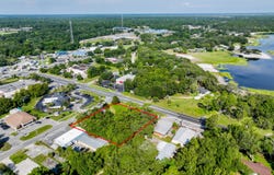 215 N LAWRENCE Boulevard, Keystone Heights, FL 32656