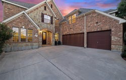 4509 Mont Blanc DR, Bee Cave, TX 78738