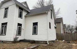 1401 S 21st St, Lincoln, NE 68502