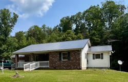 2248 McCune Cemetery Road, Jackson, OH 45640