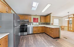 811 Clover Ln, Murrysville, PA 15668