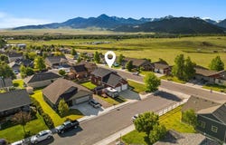 702 Nebula Street, Livingston, MT 59047