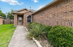 390 Northern Flicker ST, Kyle, TX 78640