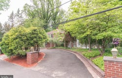 20 HIDDEN LANE, FEASTERVILLE TREVOSE, PA 19053