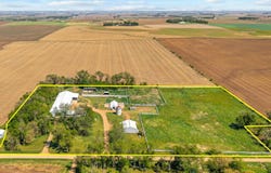 47138 293rd St, Beresford, SD 57004
