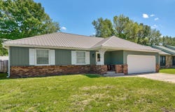 2514 S Fort Avenue, Springfield, MO 65807
