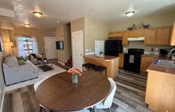 695 SE 197TH Ave, Portland, OR 97233