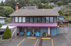 318 N HIGHWAY 101, Depoe Bay, OR 97341