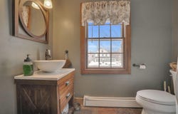10 Main Street, East Kingston, NH 03827