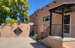 221 N AUBURN Avenue, Farmington, NM 87401