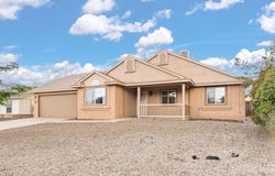 911 CHUCKWAGON Road SE, Rio Rancho, NM 87124