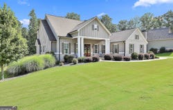 132 Haven, Newnan, GA 30263