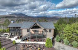 32 Kensington Drive, Mineral Bluff, GA 30559
