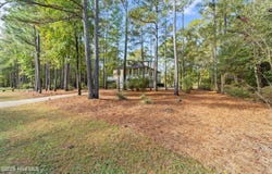 242 River Woods Drive, Wallace, NC 28466