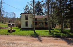 16 Munn Road, Hamden, NY 13782