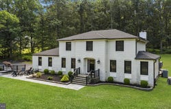 64 LINDBERGH ROAD, RINGOES, NJ 08551