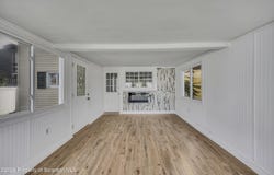 318 W Market Street, Scranton, PA 18508