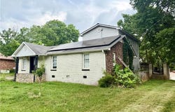 1004 Roach Street, Mayodan, NC 27027