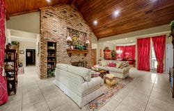 118 W Hoskins, New Boston, AR 75570