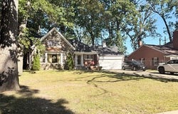 1260 Strathcona Drive, Detroit, MI 48203