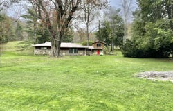 1459 Buck Lick Road, Tollesboro, KY 41189