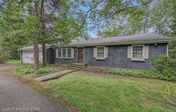 5142 Pine Tree Lane, Pocono Summit, PA 18346