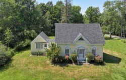 553 N Deer Isle Road, Deer Isle, ME 04627