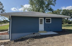2375 State HWY 2, Bedford, IA 50833
