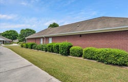 54 Grandwood Lane, Scottsboro, AL 35769