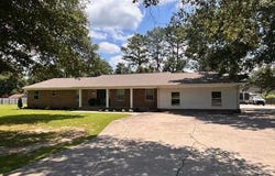 1200 S Grandview Dr, DeWitt, AR 72042