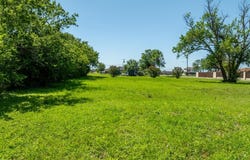 500 E Marrion Street, Itasca, TX 76055