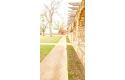 240  Peterson Farm Rd., Kerrville, TX 78028