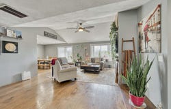 3878 W Cambridge Street, Springfield, MO 65807