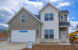 190 E 625 S, Hyde Park, UT 84318