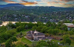 19255 Dallas Court, Hidden Valley Lake, CA 95467