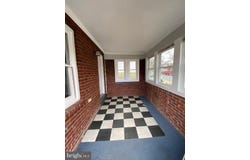 5831 EDGEHILL DR, ALEXANDRIA, VA 22303