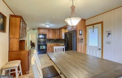 621 E WALNUT STREET, PALMYRA, PA 17078