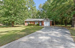 327 Ridgewood, Daleville, AL 36322