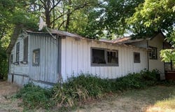 201 West Oak Ave, Hayfork, CA 96041