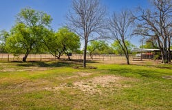 17301 N US HWY 277, Quemado, TX 78877