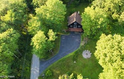 41 LAKEVIEW Drive, Damascus, PA 18415