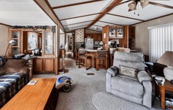 48609 Pineview, Shelby, MI 48317