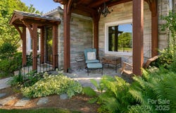 125 Church Street, Black Mountain, NC 28711